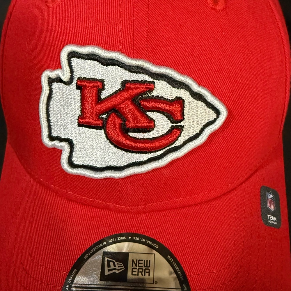 New Era KC Chief’s 9 FortyAdjustable SnapBack NEW - Picture 2 of 6